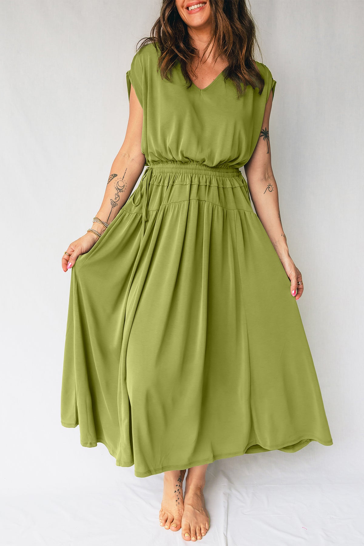 Fern Green Solid V Neck Cap Sleeve Tunic Elastic Waist Versatile Maxi Dress Main image