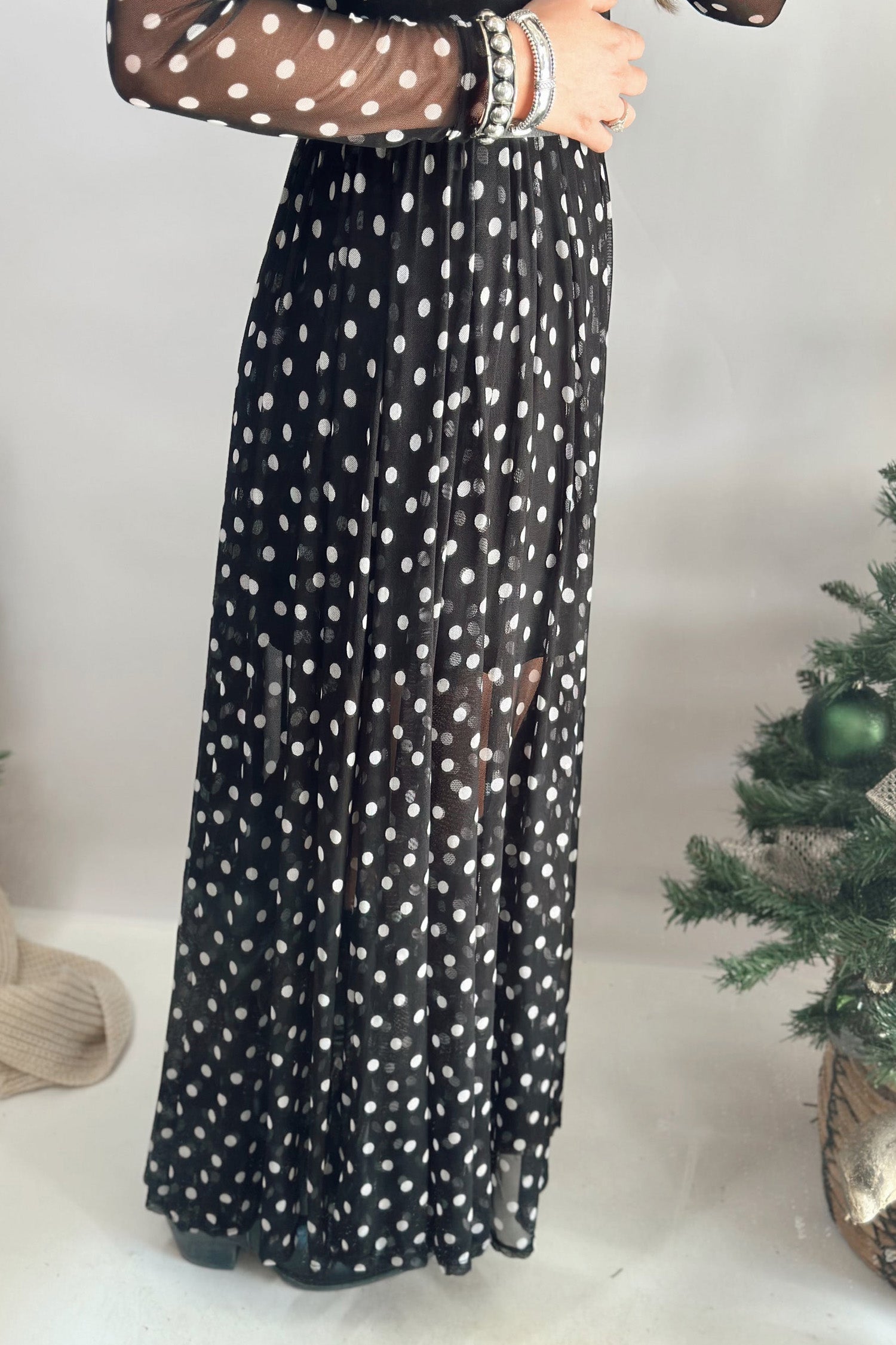 Black Polka Dot Pattern Mesh Long Sleeve Maxi Dress 2pcs Set Secondary image