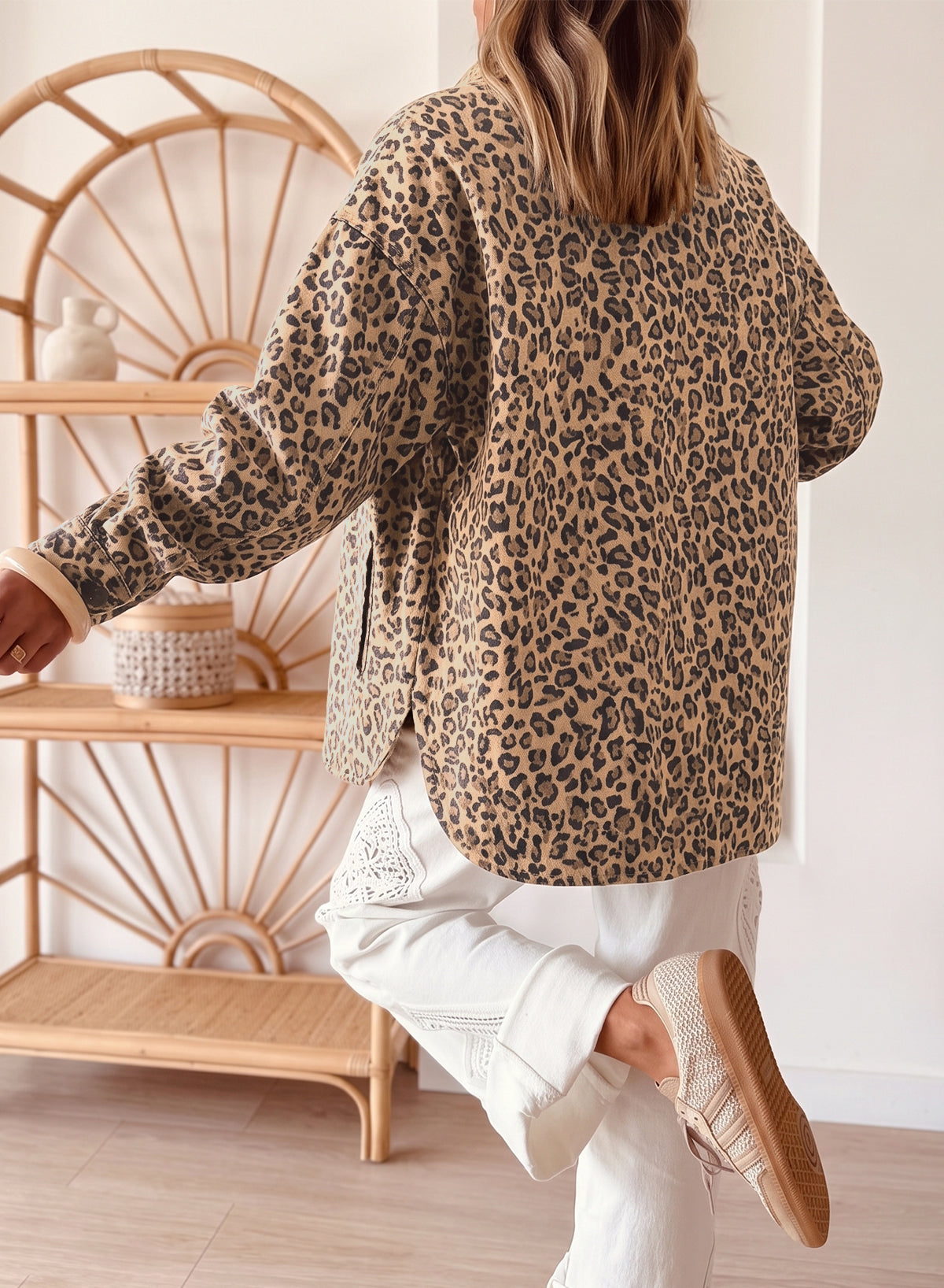 Khaki Leopard Print Collar Long Sleeve Patch Pocket 100% Cotton Denim Jacket Secondary image
