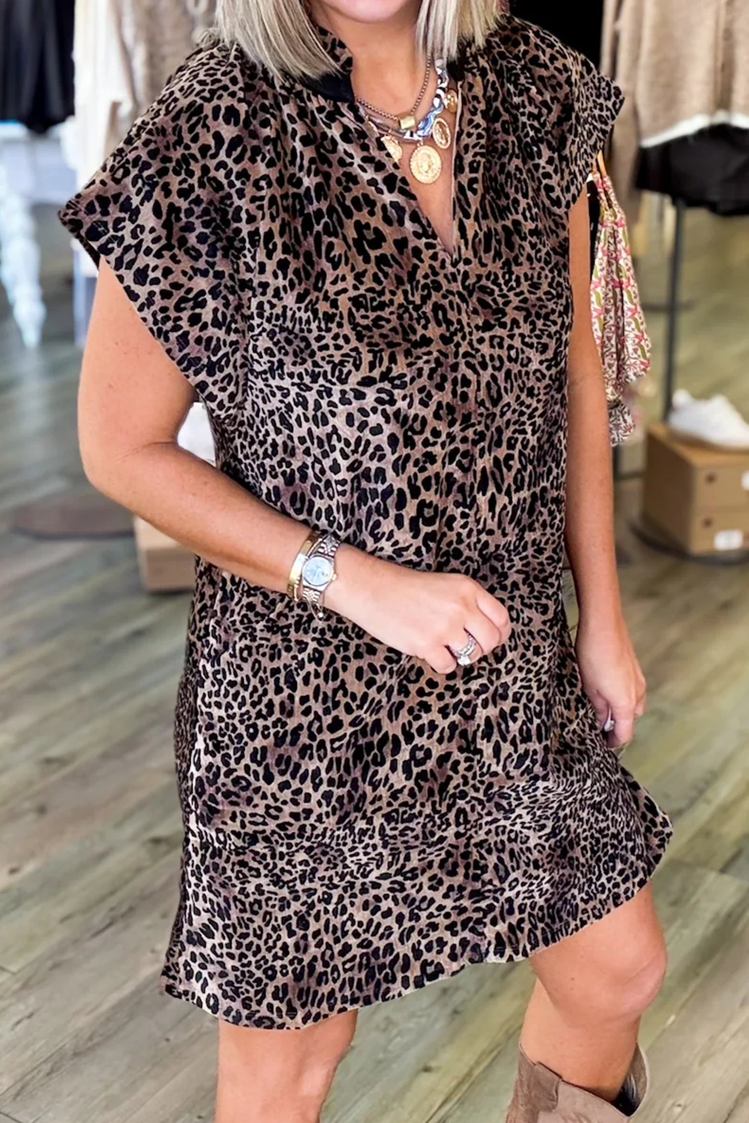 Brown Leopard Print Short Sleeve Mini Shift Silhouette Dress Secondary image