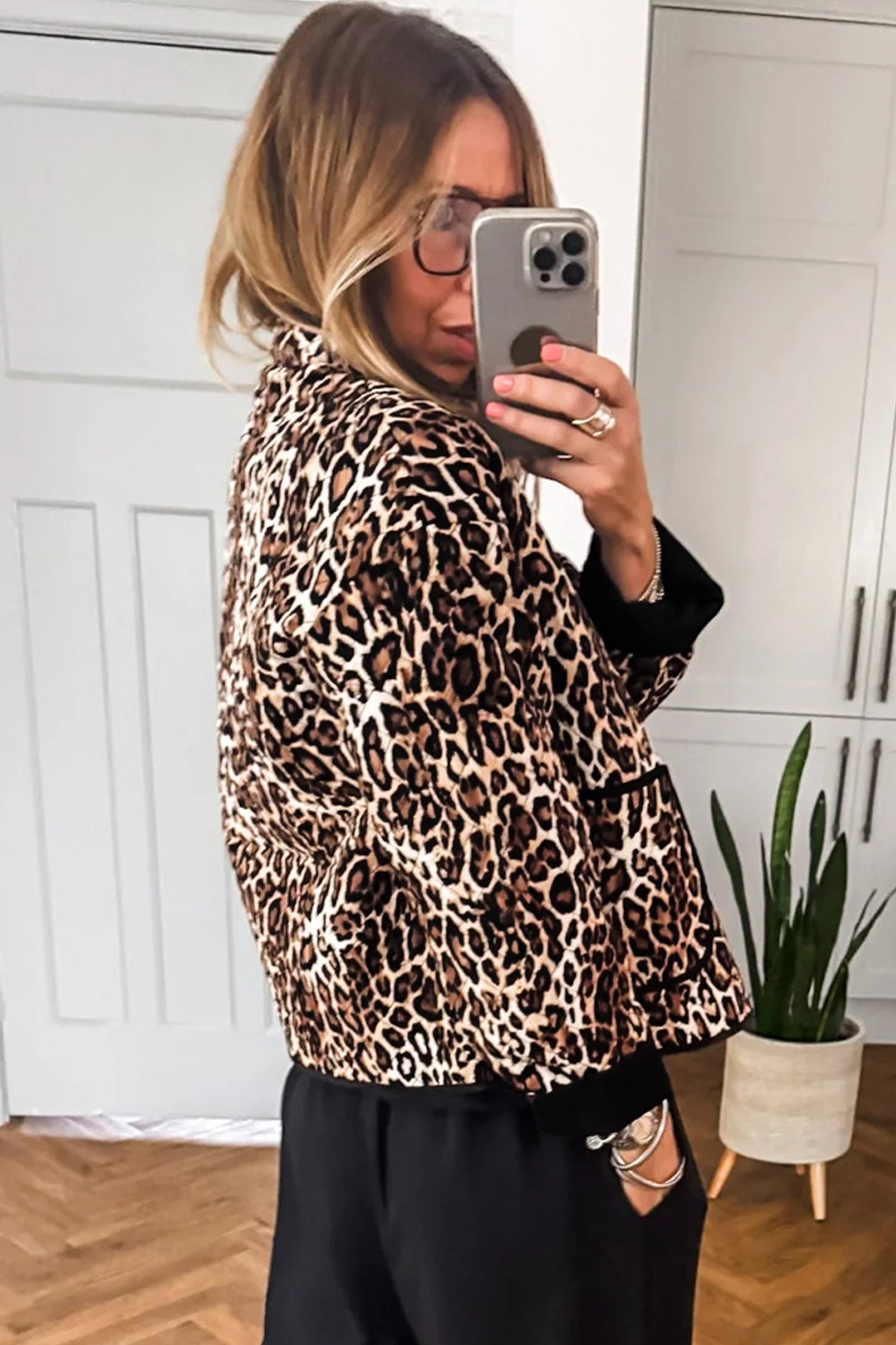 Brown Leopard Print Quilted Button Front Patch Pockets Jacket Secondary image